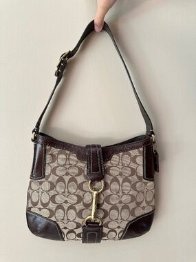 Vintage Coach Hampton Hobo Clip Signature C Shoulder Bag Y2K 11058 Brown Khaki
